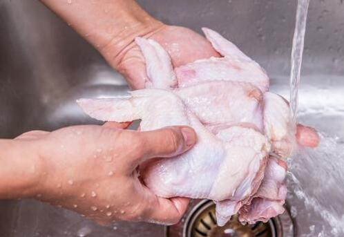 生肉這樣洗越洗越髒?教你如何正確洗生肉