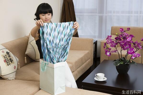 新衣服沒洗就穿會致癌嗎? 新衣服沒洗就穿會致癌嗎?