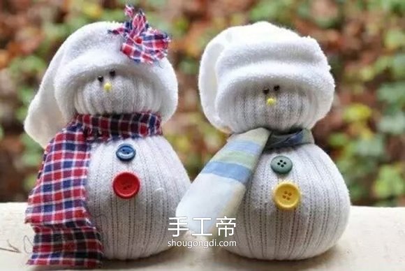 用襪子制作雪人布偶 - 自制襪子娃娃雪人做法