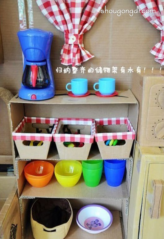 廢紙箱變身娃娃廚房：手作DIY打造童趣空間