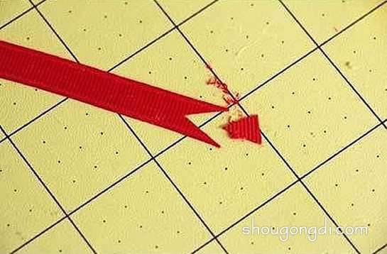 舊襪子改造小蛇｜布藝手工DIY教你變廢為寶