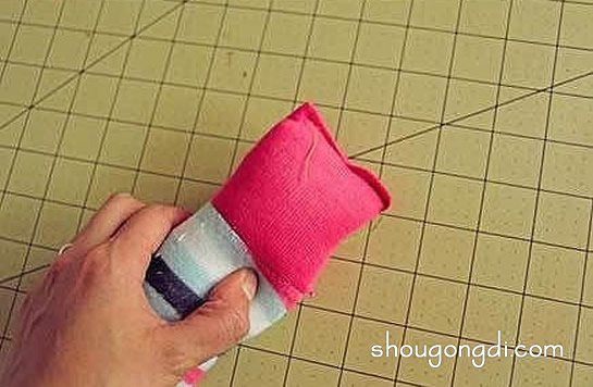 舊襪子改造小蛇｜布藝手工DIY教你變廢為寶