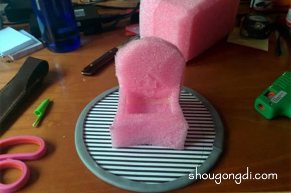 塑料泡沫板手工制作铁王座步骤指南