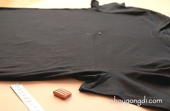 舊T恤改造DIY性感薄紗小禮服教程