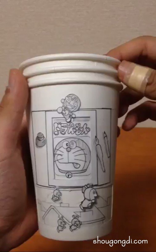 一次性纸杯手工制作哆啦A梦玩具 会动哦