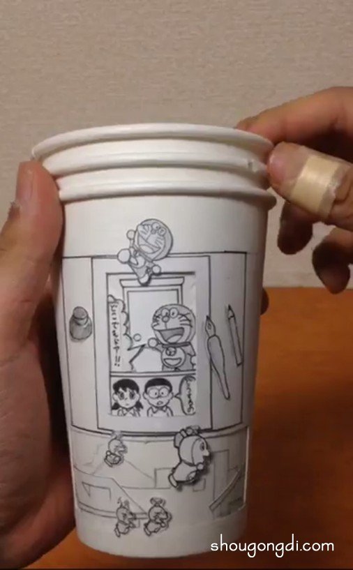 一次性纸杯手工制作哆啦A梦玩具 会动哦