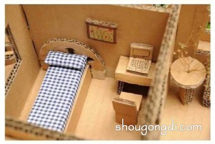 廢舊紙箱變金剛：瓦楞紙DIY打造精緻房屋模型
