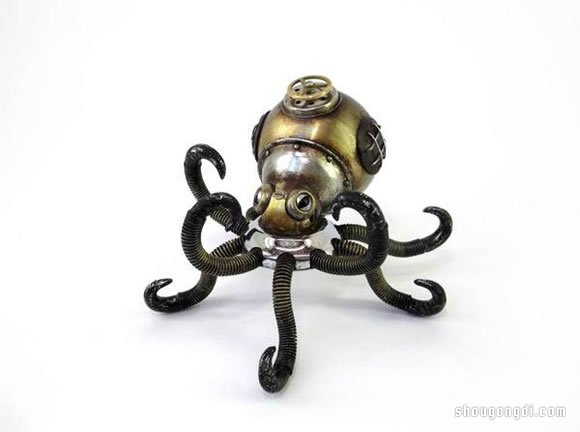 廢棄機械零件手工DIY：精緻動物工藝品