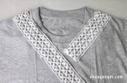 女生舊T恤改造DIY：領子蕾絲飾帶領子無袖衫