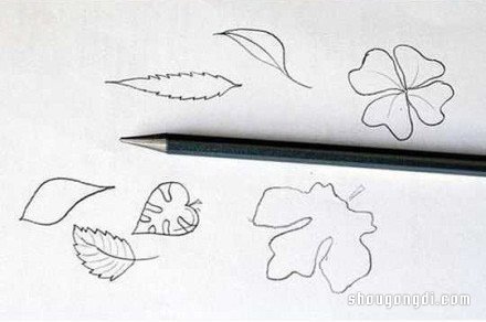 玻璃瓶手工DIY：製作精美花瓶與裝飾擺件