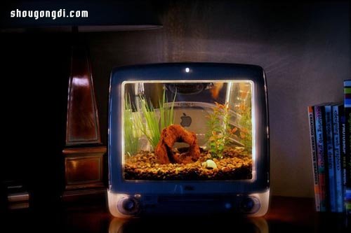 舊iMac G3變身美麗水族箱：廢舊蘋果電腦改造DIY專題