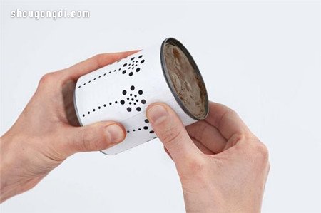鐵罐廢物利用DIY：浪漫蠟燭燭台手作教學