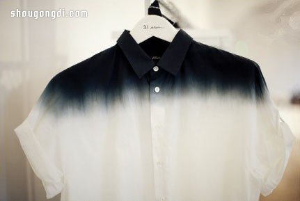 舊短袖襯衫染色改造DIY｜濃縮氈染技巧打造時尚洇染風格