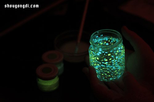 玻璃罐DIY：打造璀璨星空杯，点亮夜晚梦幻角落