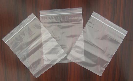 塑料袋的20个生活妙用：清洁、储存与保鲜技巧