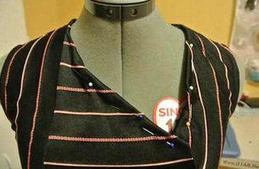 衣服如何翻新?白色衣物去黄与深色衣物养护技巧