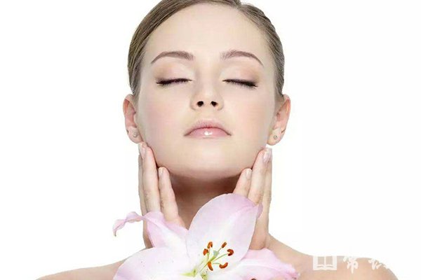 下巴脫位急救措施與正確復位手法