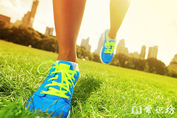 運動擦傷出血及常見運動傷害的現場急救指南