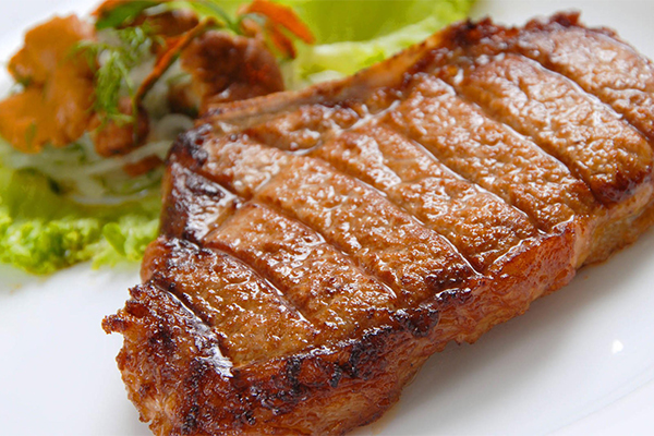 家庭食物中毒急救指南：三步应急处理