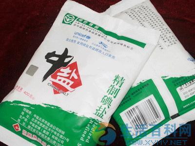 食鹽的多元用途：除食用外的生活小技巧