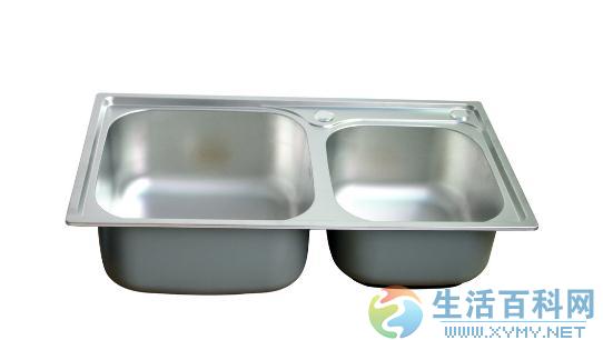 不銹鋼水槽清潔妙招:天然檸檬酸除垢、防銹指南