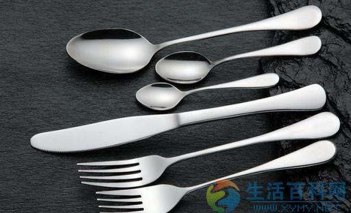 如何讓舊的不銹鋼餐具恢光潔如新