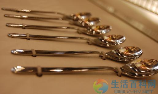 金屬餐具光亮如新的小妙方