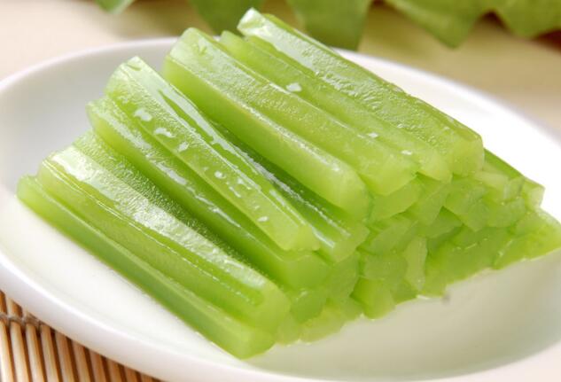 西芹的營養與健康功效：降壓、利尿、抗癌與美味食譜