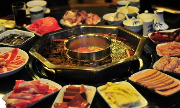 吃火锅如何避免肥胖：健康蘸料与食材选择指南