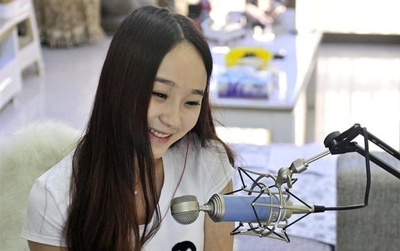 网络女主播:新兴职业的机遇与挑战