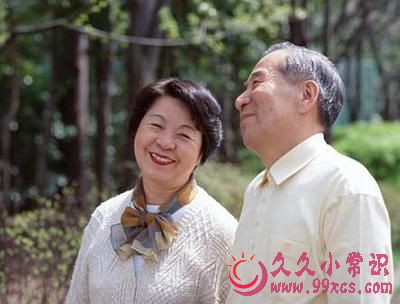 8種實用有效潔牙方法,讓你輕鬆擁有亮白牙齒