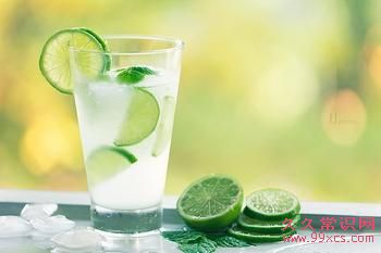每天喝柠檬水好吗?喝柠檬水的5个误区