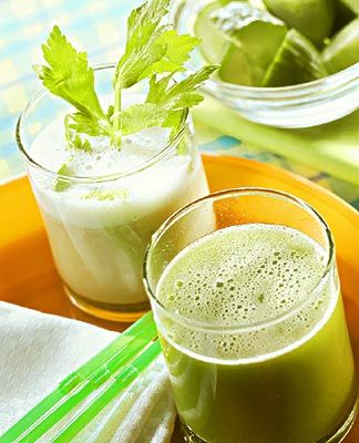 喝酒前吃什么好?浓茶解酒误区大揭秘