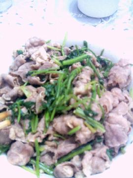 香菜涮牛肉的家常做法｜2種簡單香菜與牛肉料理