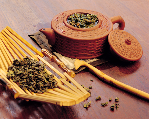 最新全面隔夜茶妙用指南:剩茶全身都是宝
