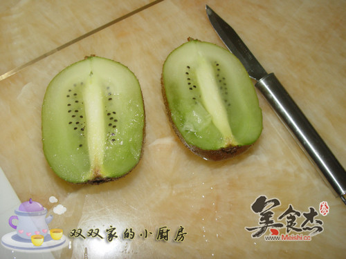 猕猴桃的正確吃法：簡單省事又乾淨利落