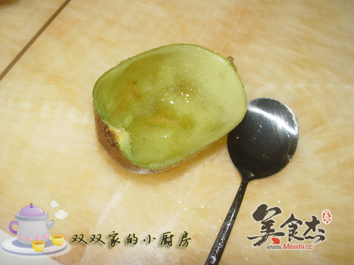 猕猴桃的正確吃法：簡單省事又乾淨利落