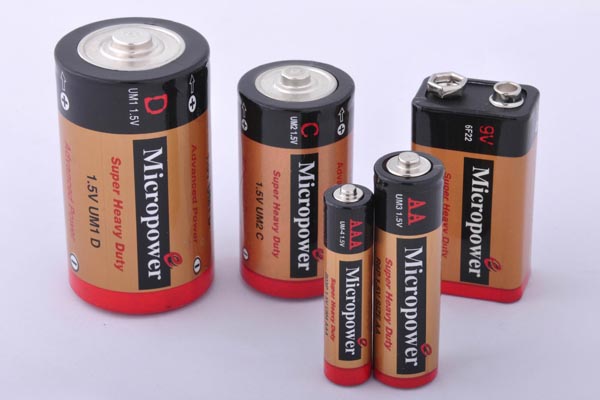 如何測干電池電量:亮檢測與保存方法