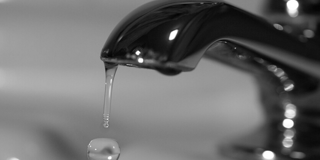 水龙头漏水怎么办?各类漏水原因与维修方法详解