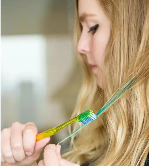 廢舊牙刷妙用多知道嗎 被淘汰舊牙刷的10個實用妙用