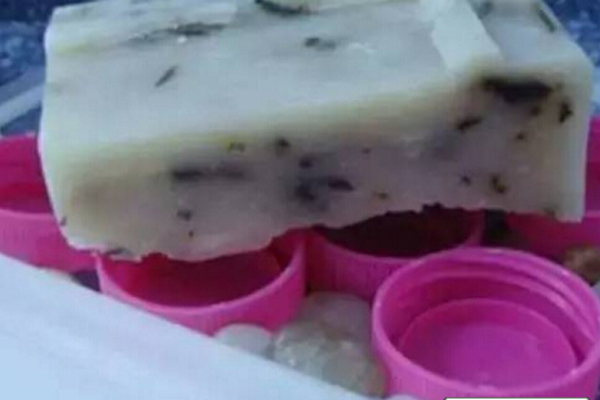 廢舊瓶蓋的14種創意妙用：居家實用小技巧大集合