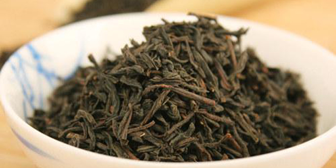 隔夜茶的妙用大全:10大生活巧用与健康功效
