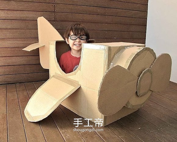 用廢紙箱制作孩子玩具 自制瓦楞紙玩具怎麼做