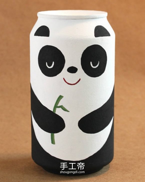 塑料瓶與易拉罐變身：可愛小動物繪畫DIY