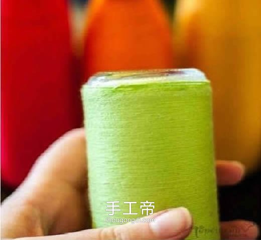 毛線纏繞玻璃瓶DIY：打造獨一無二的玻璃花瓶