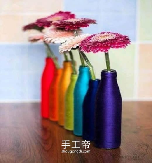 毛線纏繞玻璃瓶DIY：打造獨一無二的玻璃花瓶