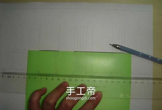 用洗發水瓶制作椅子模型：環保DIY手作教學