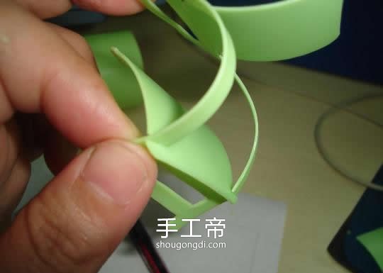 用洗發水瓶制作椅子模型：環保DIY手作教學