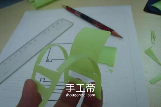 用洗發水瓶制作椅子模型：環保DIY手作教學