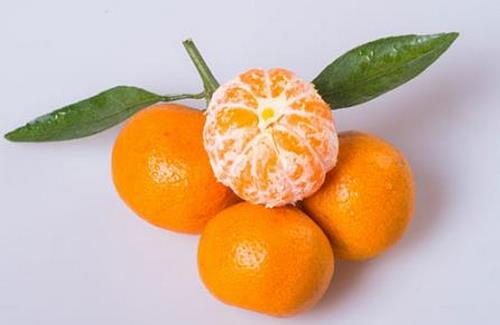 橘子皮的10大妙用:清潔、料理、養生一包圍